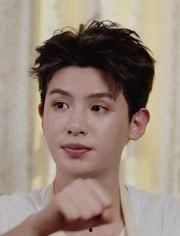 娱乐吃瓜黄明昊是谁,娱乐吃瓜界的“瓜王”揭秘